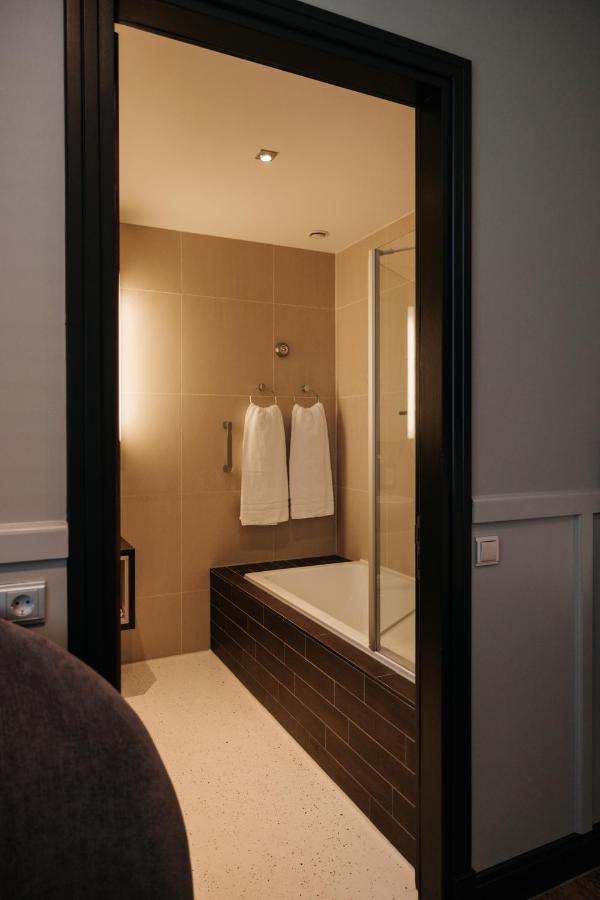 Hotel&Spa Savarin Haag Exteriör bild